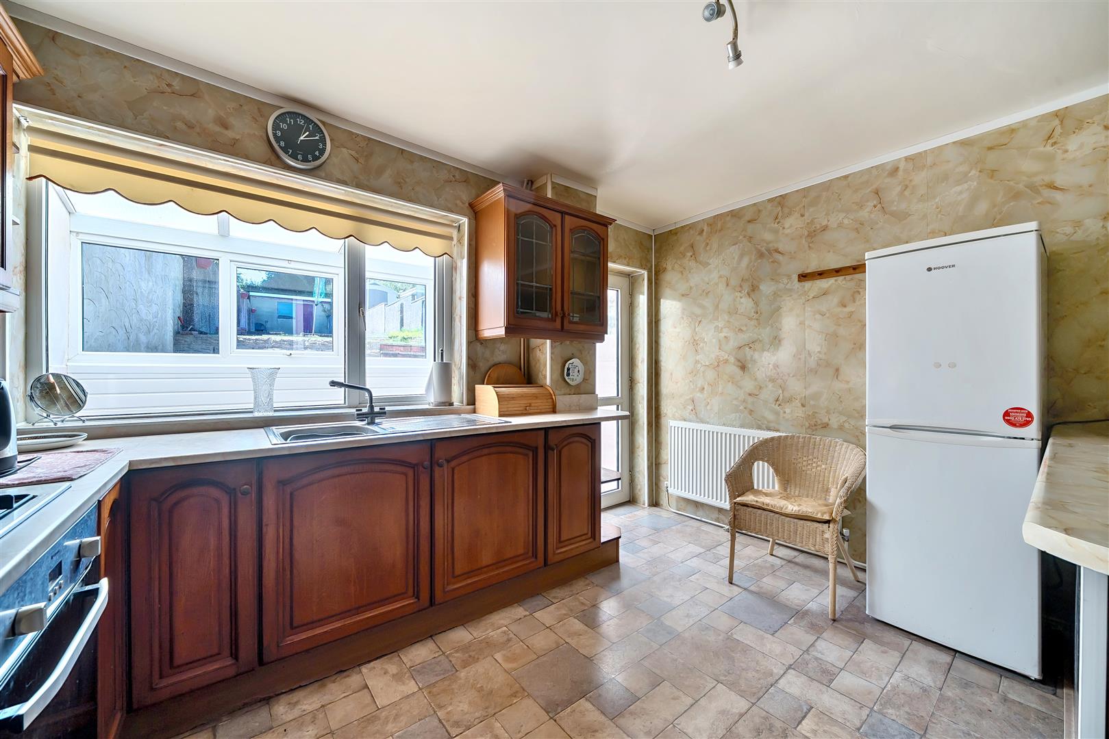 Llangyfelach Road, Treboeth, Swansea, SA5 9EL